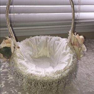 Vintage Victorian silk taffeta/lace flower girl basket